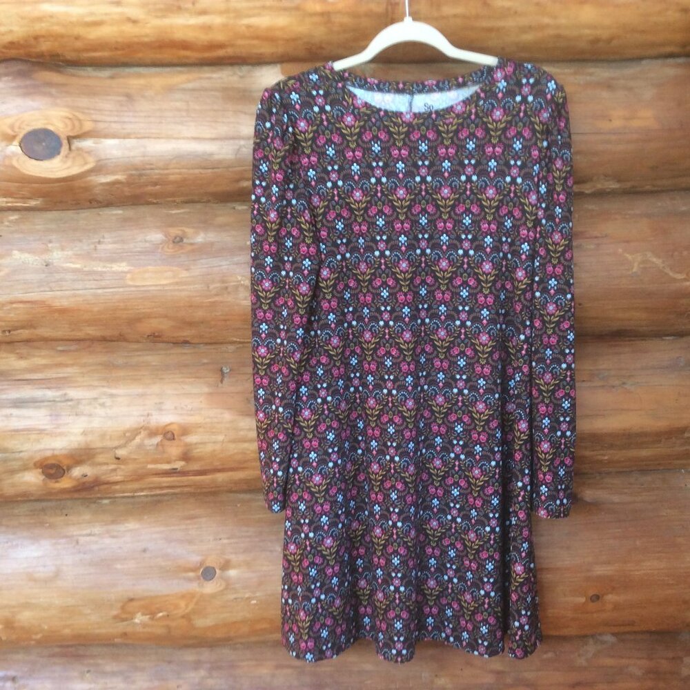 SO Floral Scandinavian Print Whimsy Print Comfy Long Sleeve Dress Size Large